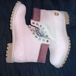 Timberland Women's Pink and Burgundy Combat Boots